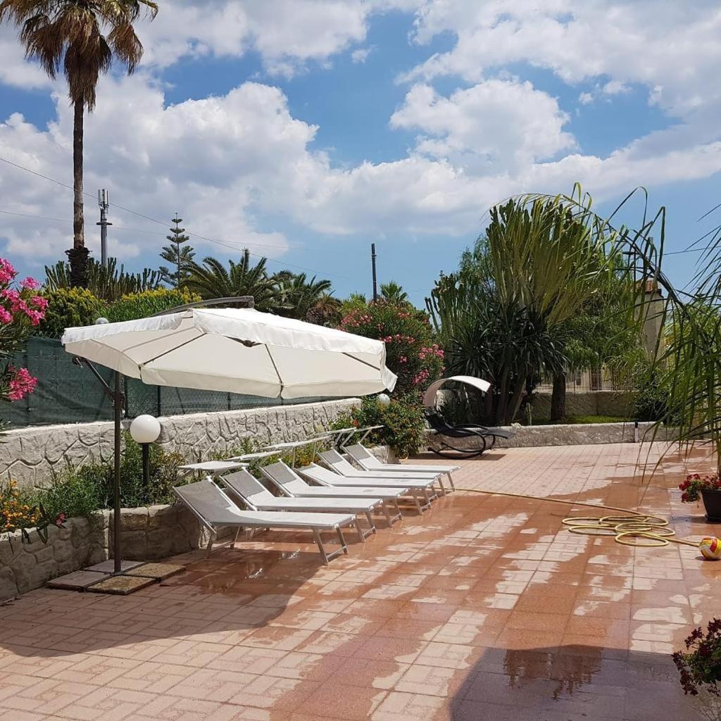 Villa Joel Fontane Bianche Exteriör bild